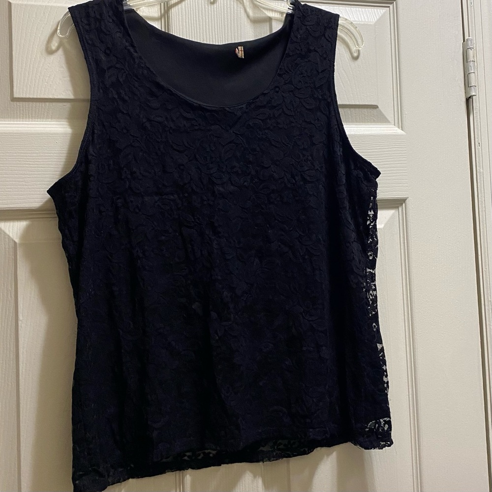 black dress top